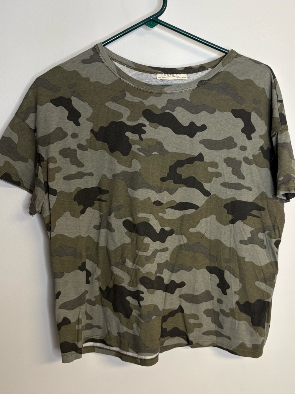 Zara Olive Green & Gray Camo Crop Tee